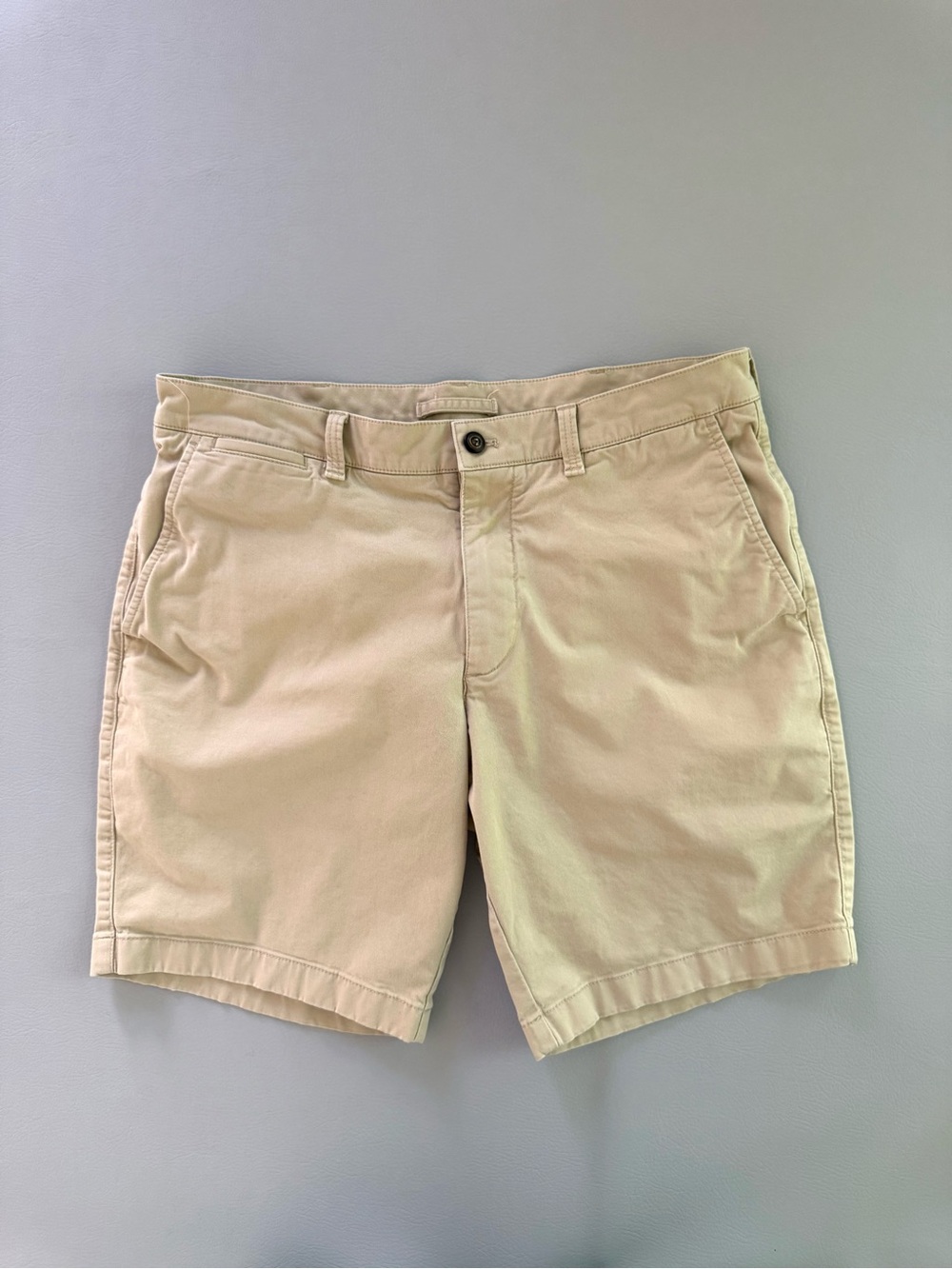 Duck Head Gold School Tan Chino Shorts Size 34 - 9” Inseam
